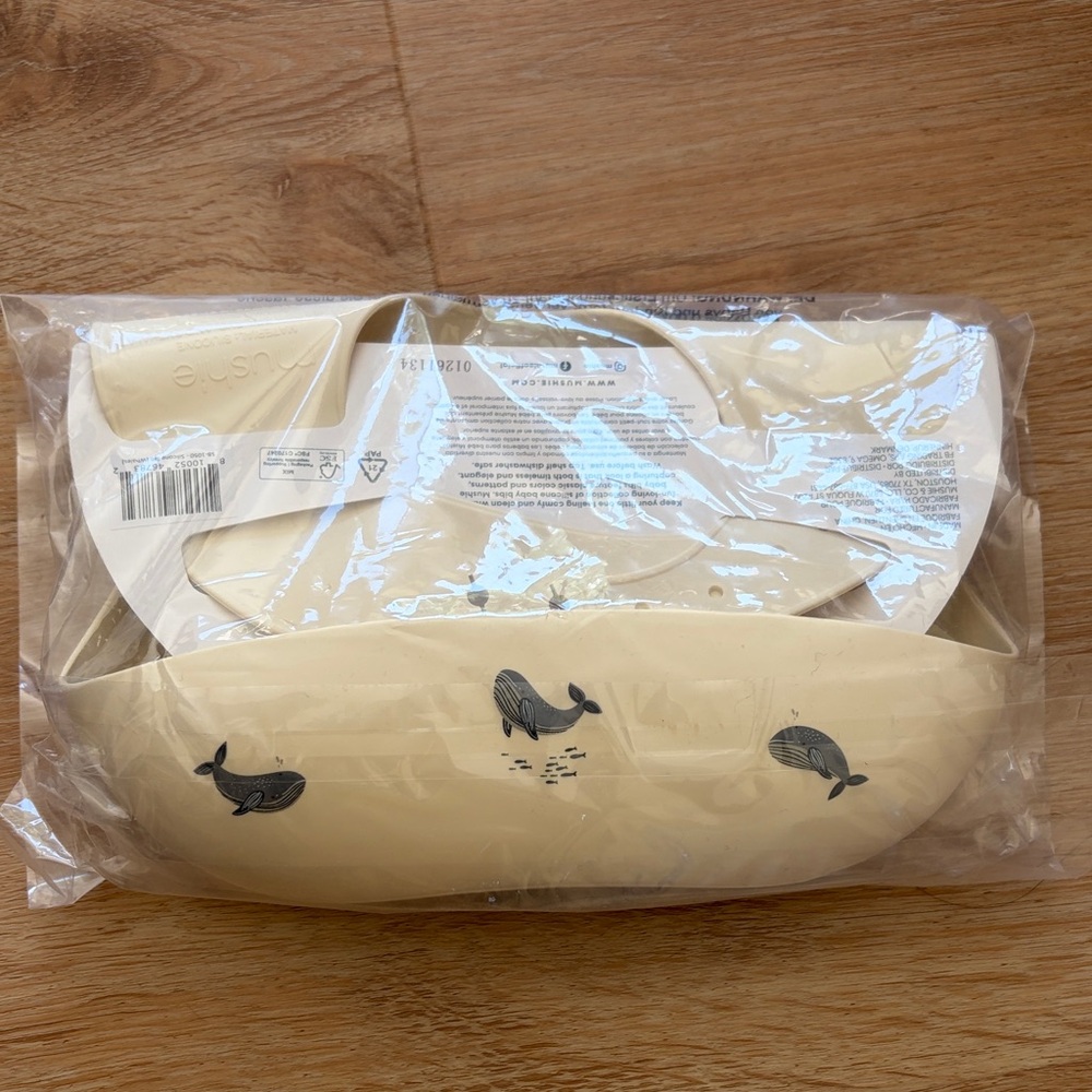 Baby Feeding Bowl Set with Whale Print - Cream